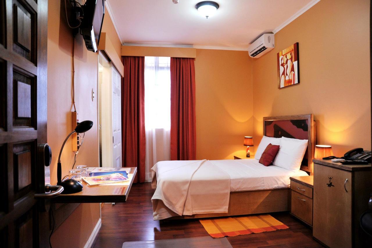 Culture Crossroads Inn Port of Spain Exteriér fotografie