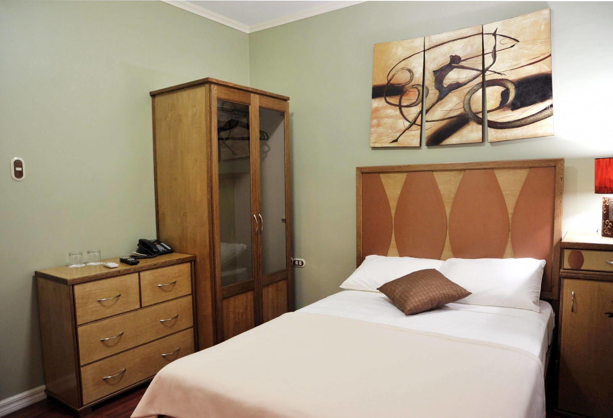 Culture Crossroads Inn Port of Spain Exteriér fotografie