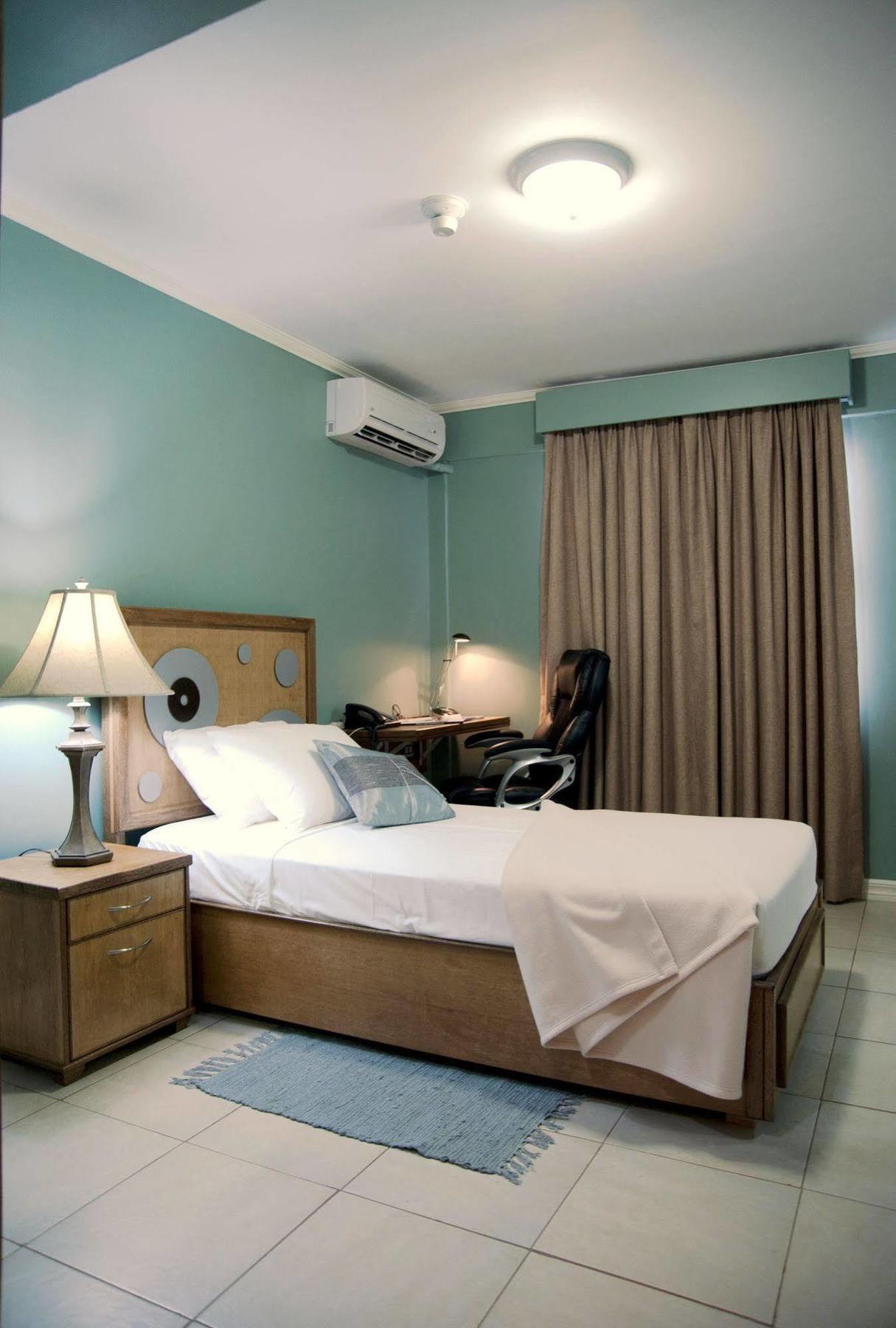 Culture Crossroads Inn Port of Spain Exteriér fotografie